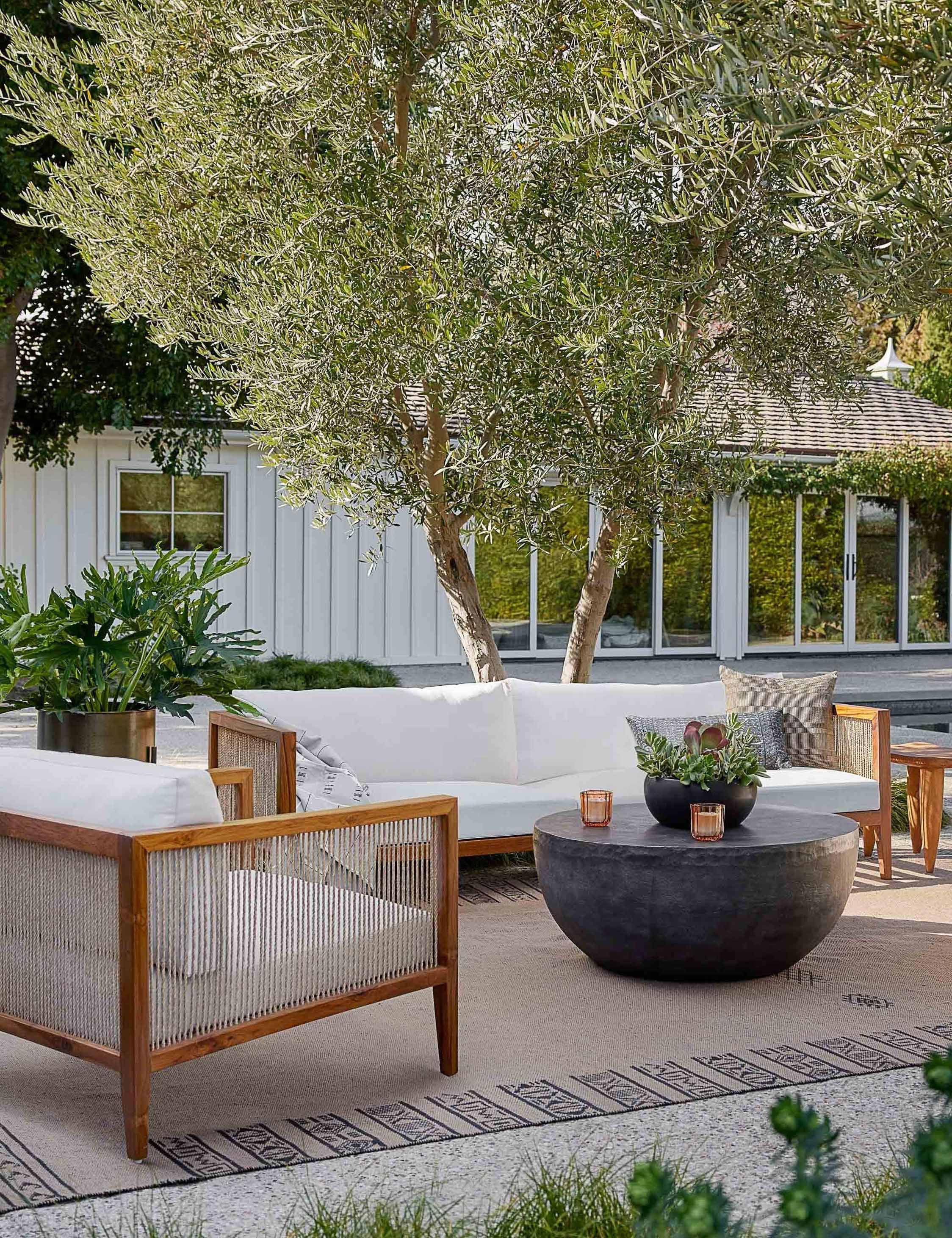 Ohana Indoor / Outdoor Round Coffee Table - Image 3