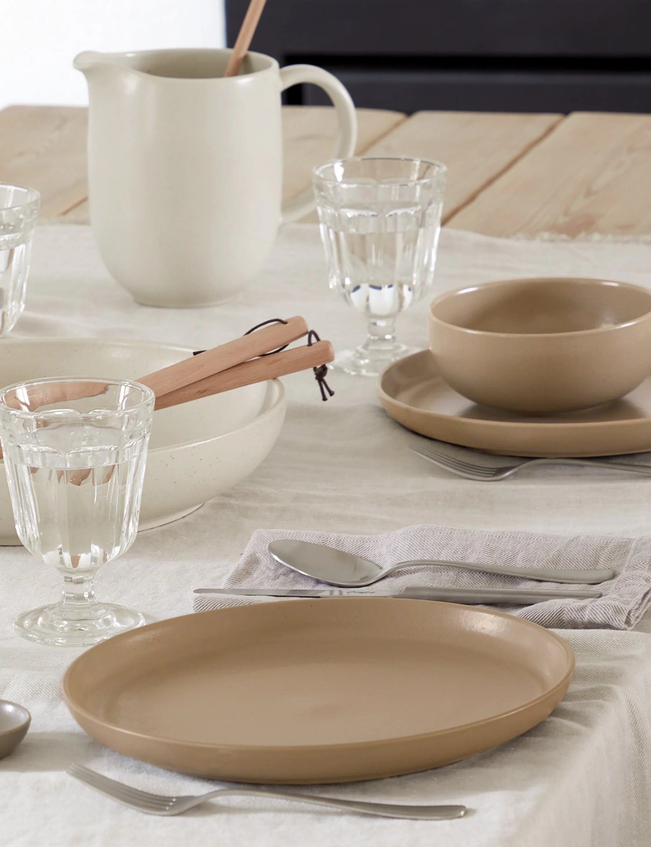 Pacifica Stoneware Dinnerware by Casafina - Image 179