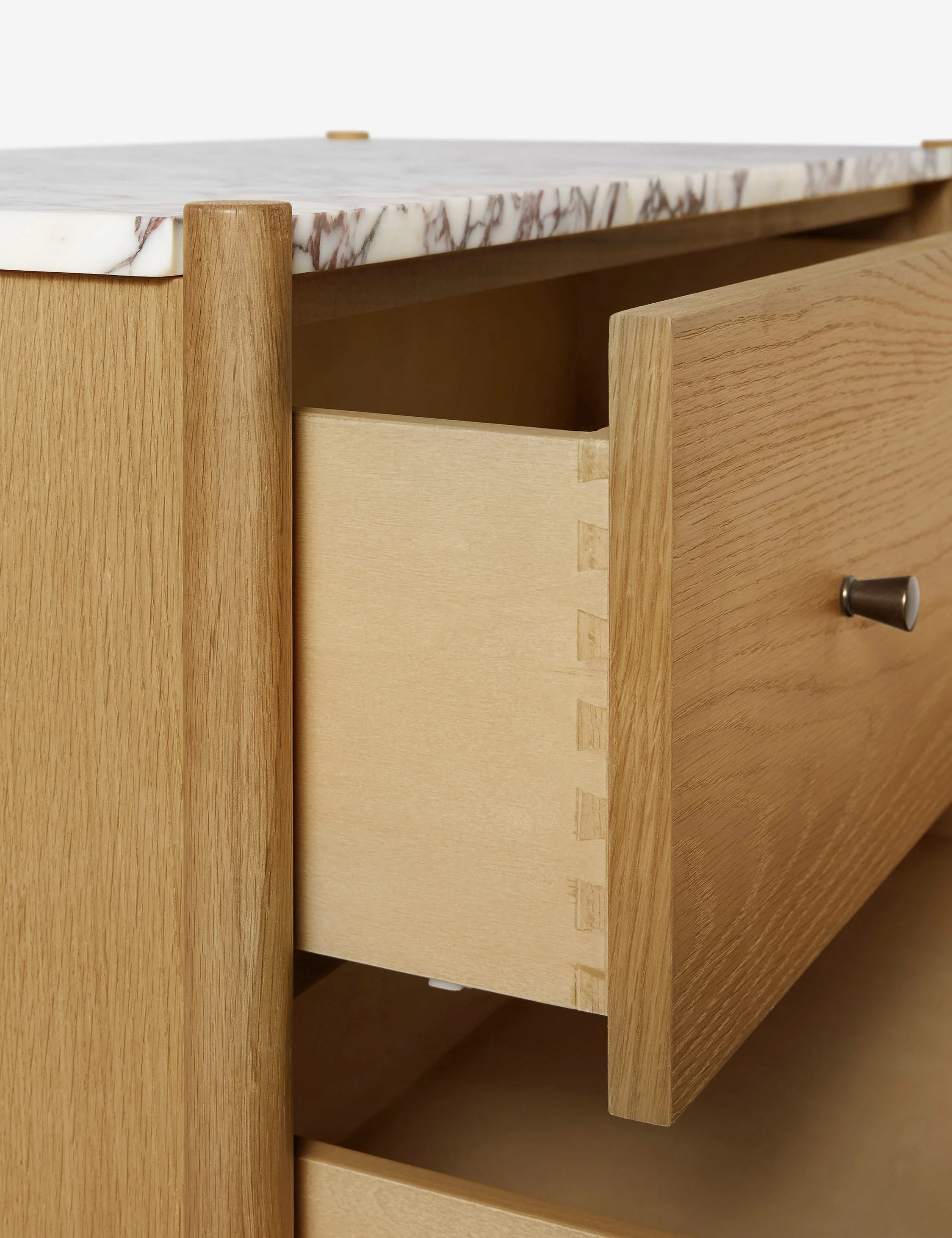 Philana 3-Drawer Dresser - Image 6