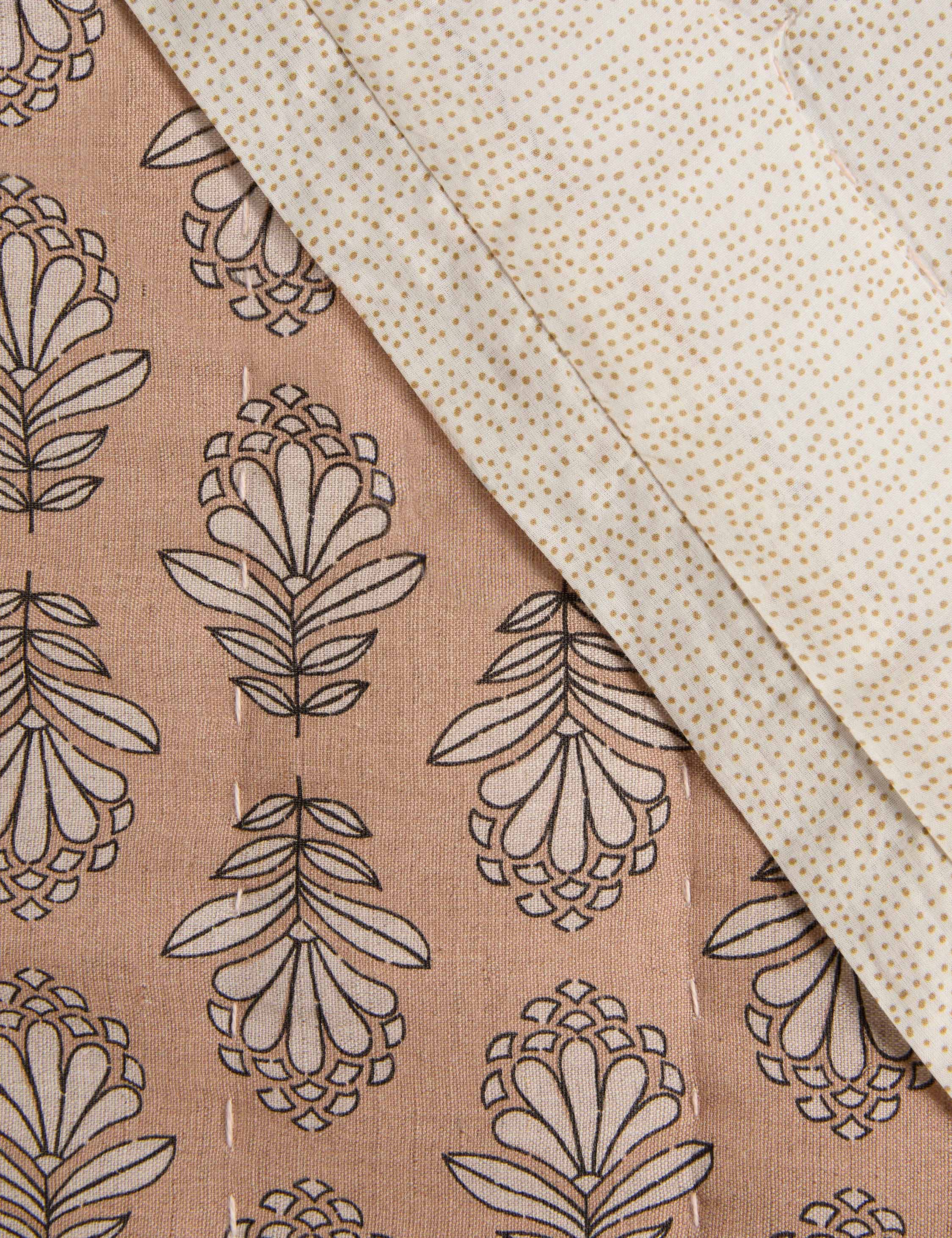 Pippa Linen Cotton Quilt - Image 6