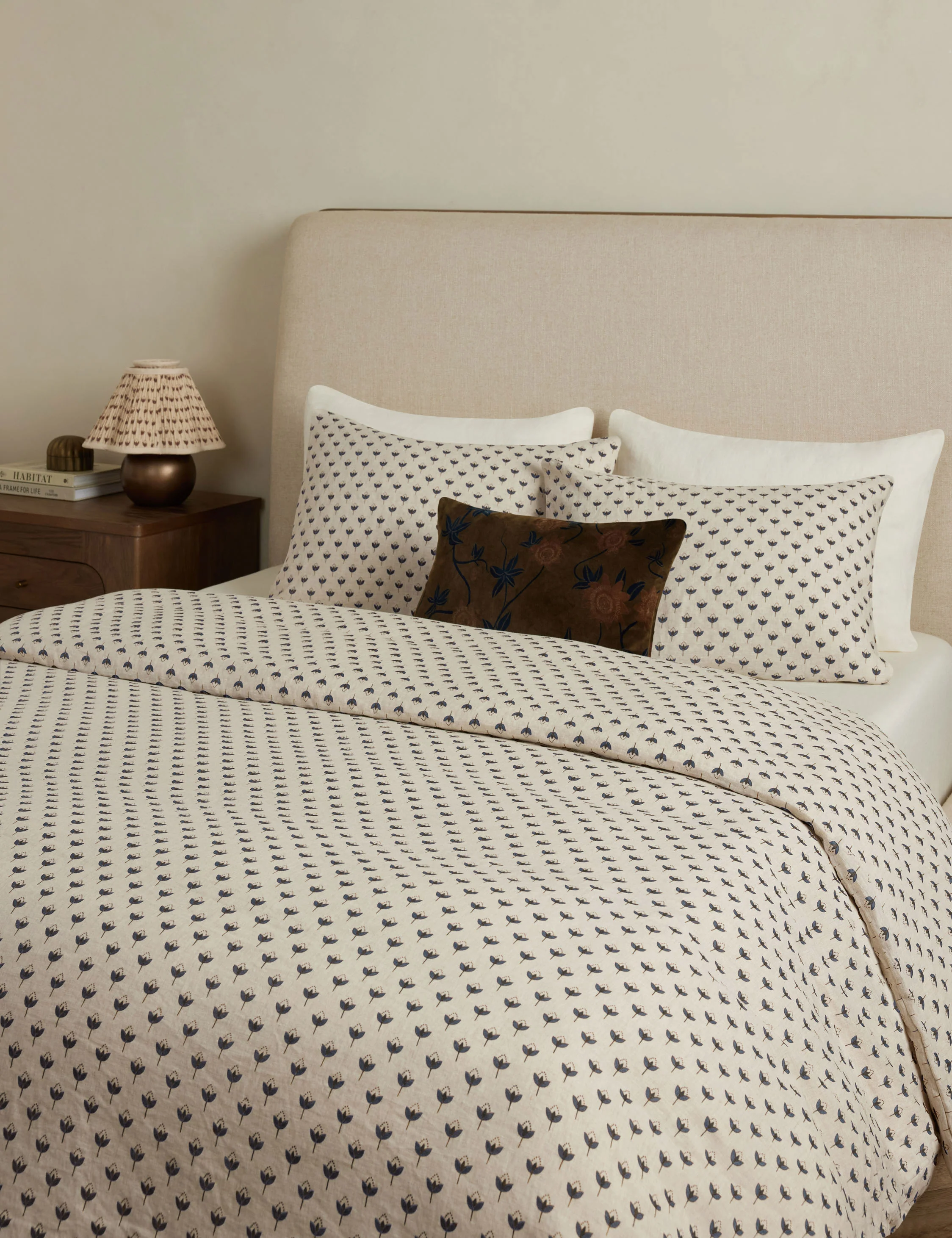 Poiret European Flax Linen® Duvet Cover - Image 7