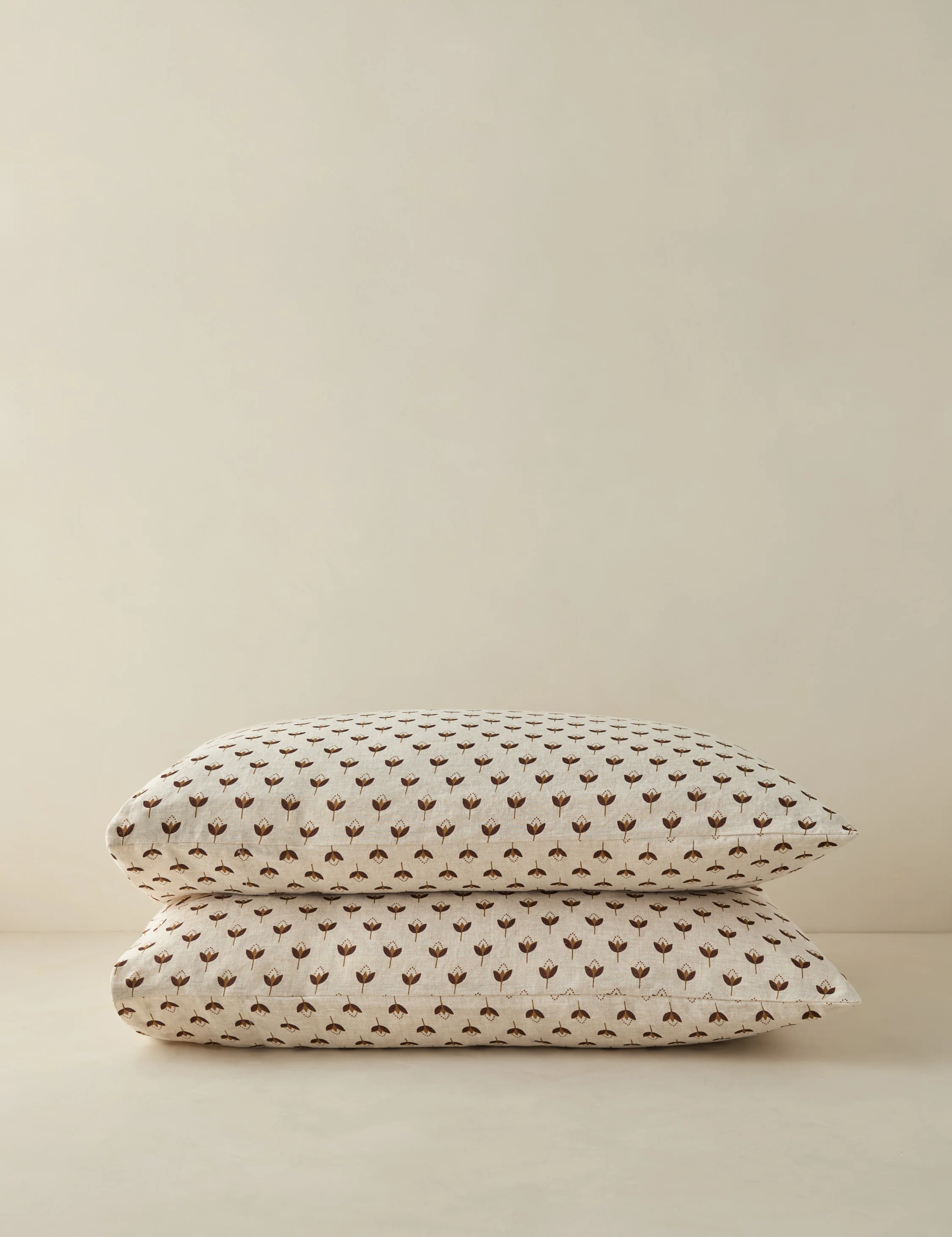 Poiret European Flax Linen® Pillowcase Set - Image 2