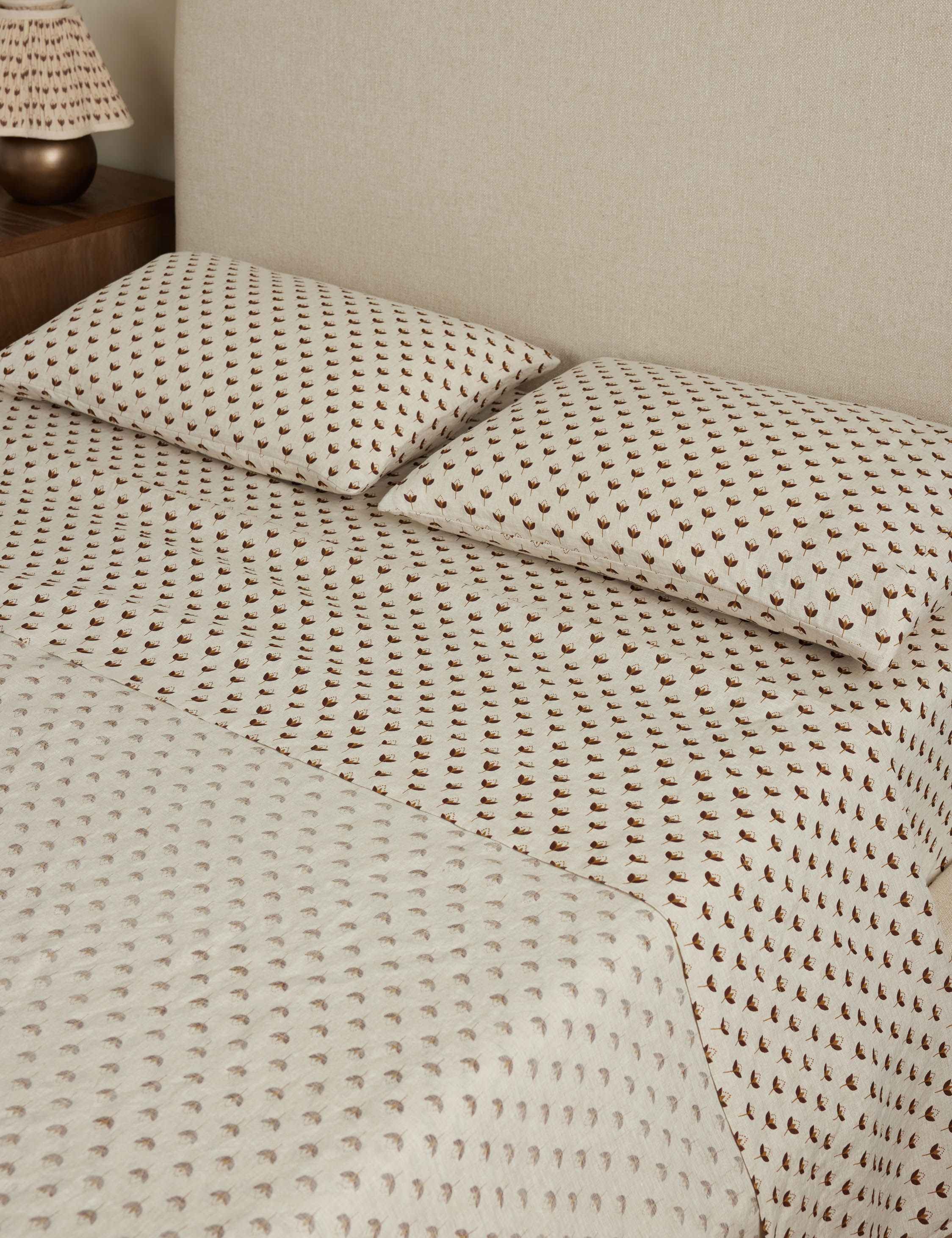 Poiret European Flax Linen® Sheet Set - Image 5