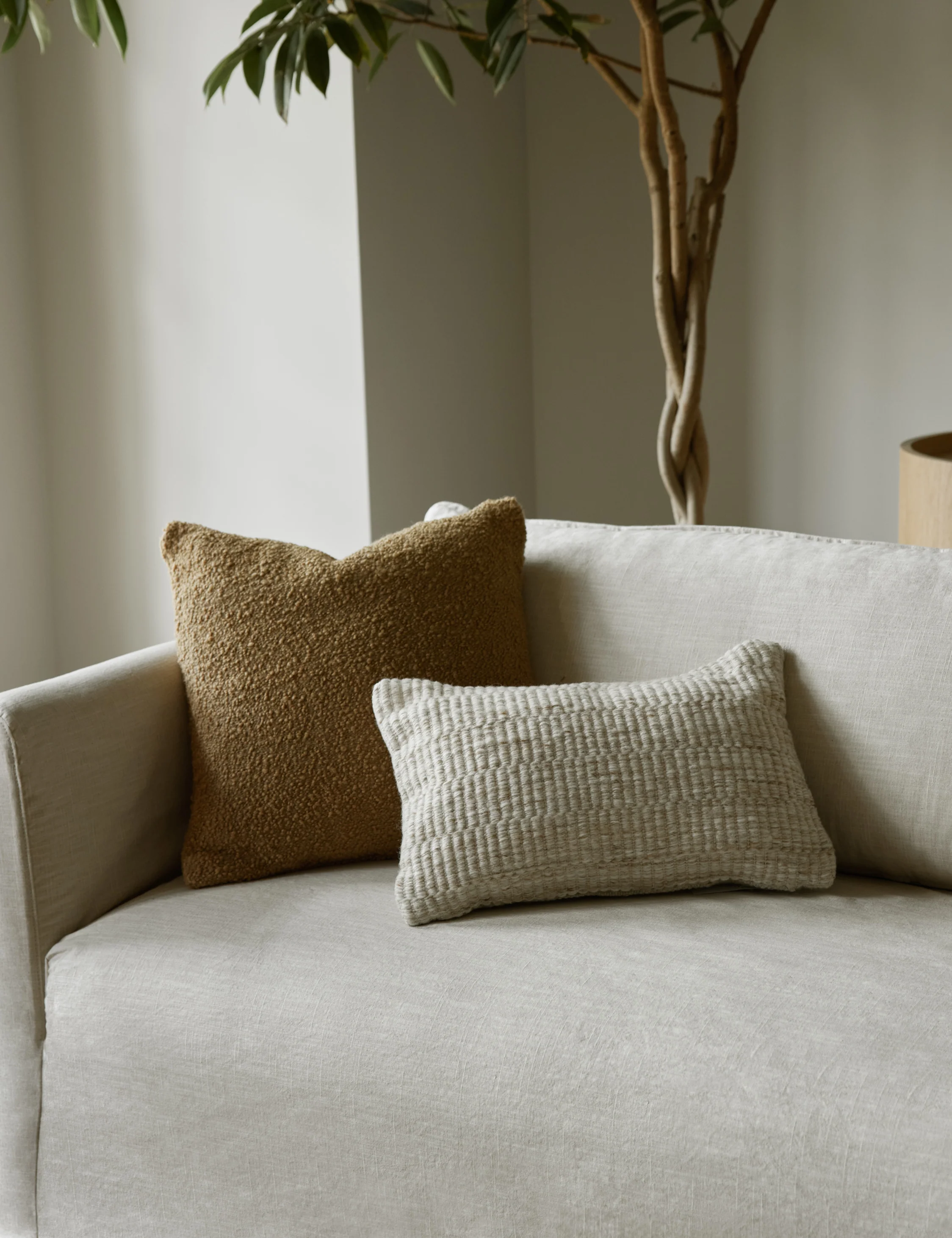 Riri Pillow - Image 17