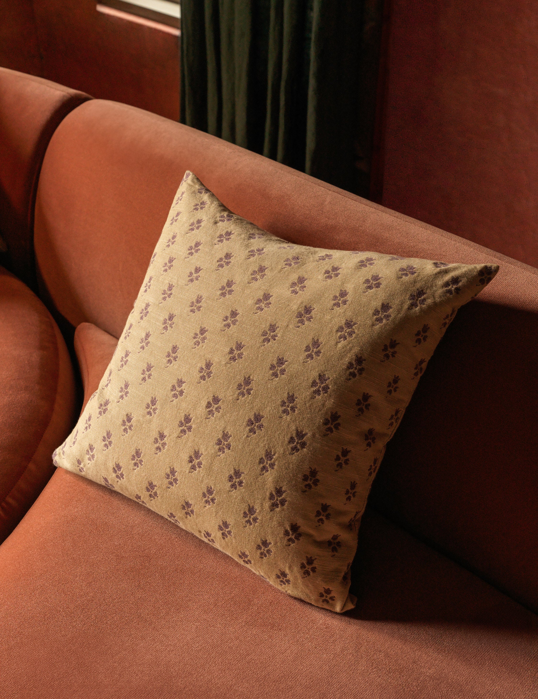 Romaric Jacquard Pillow - Image 6
