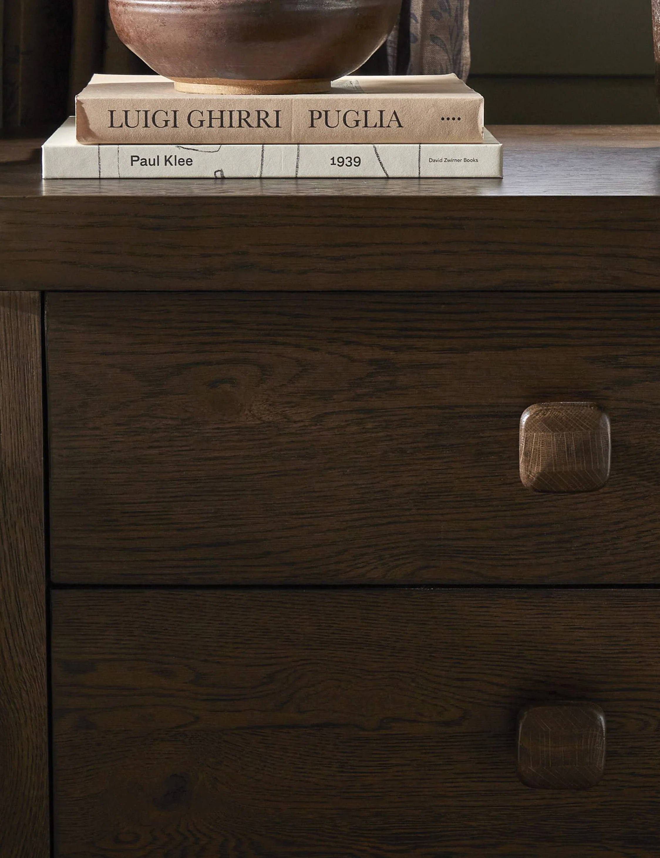 Rosaldo Nightstand - Image 3