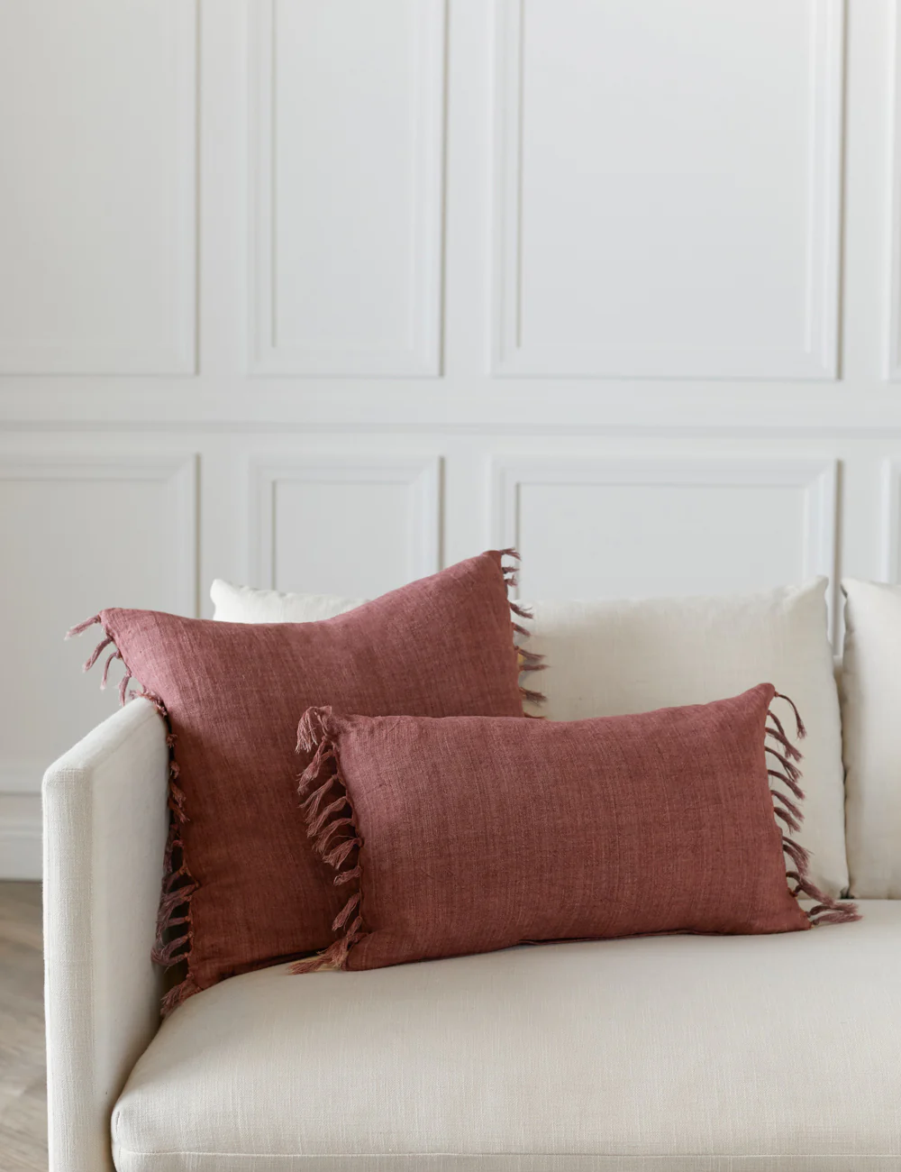 Roy Linen Pillow - Image 10