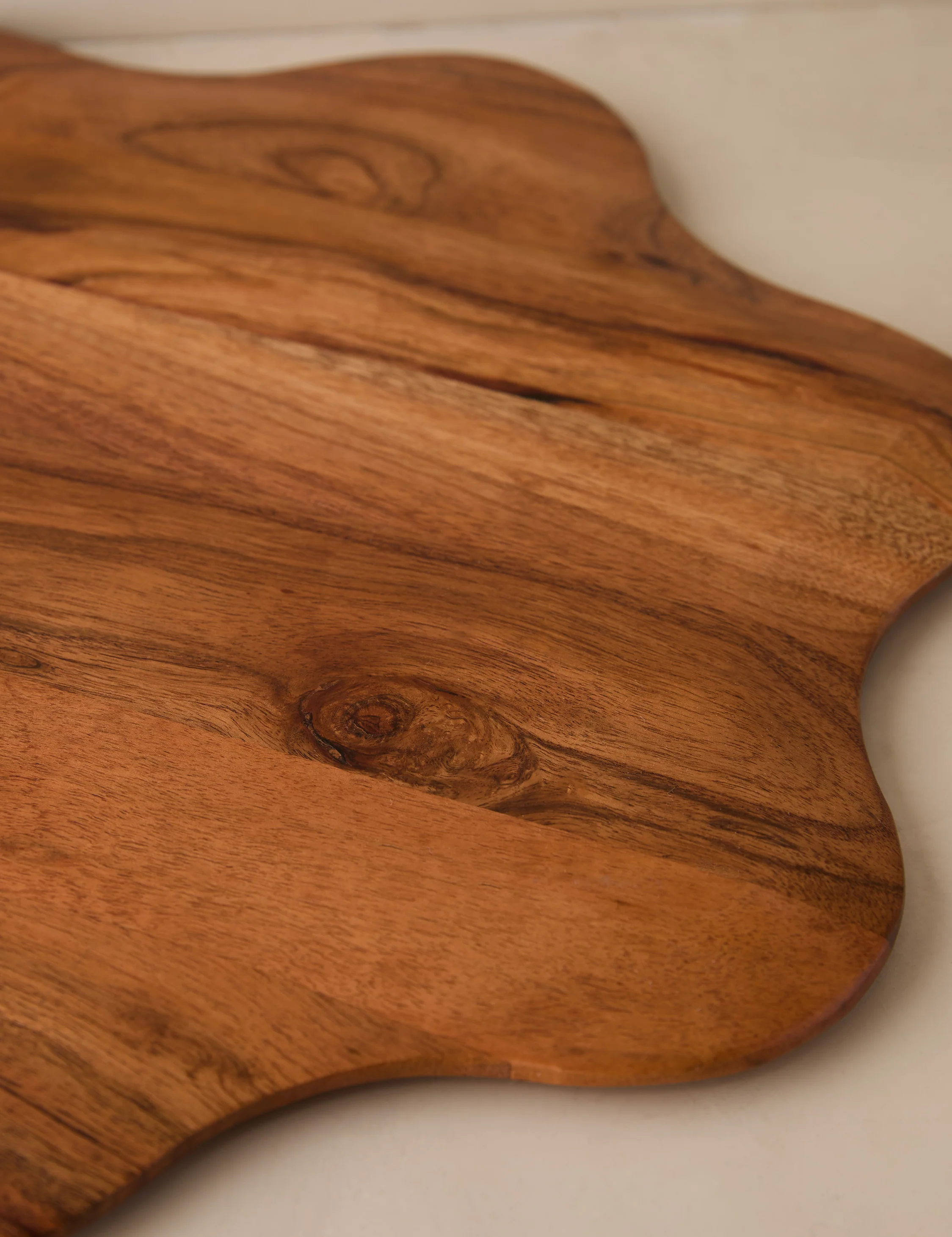 Sari Serving Board by Meso - Image 4