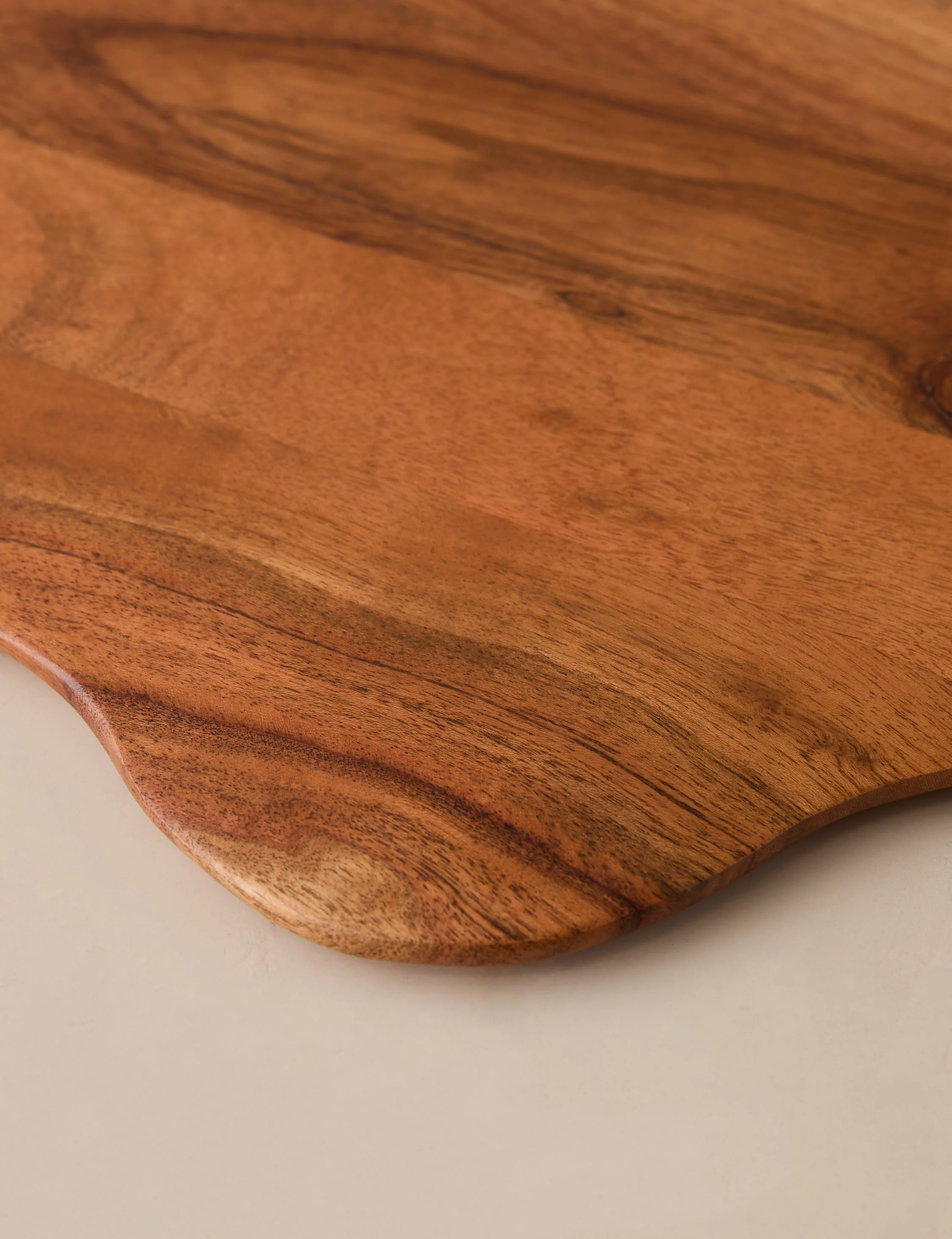 Sari Serving Board by Meso - Image 5