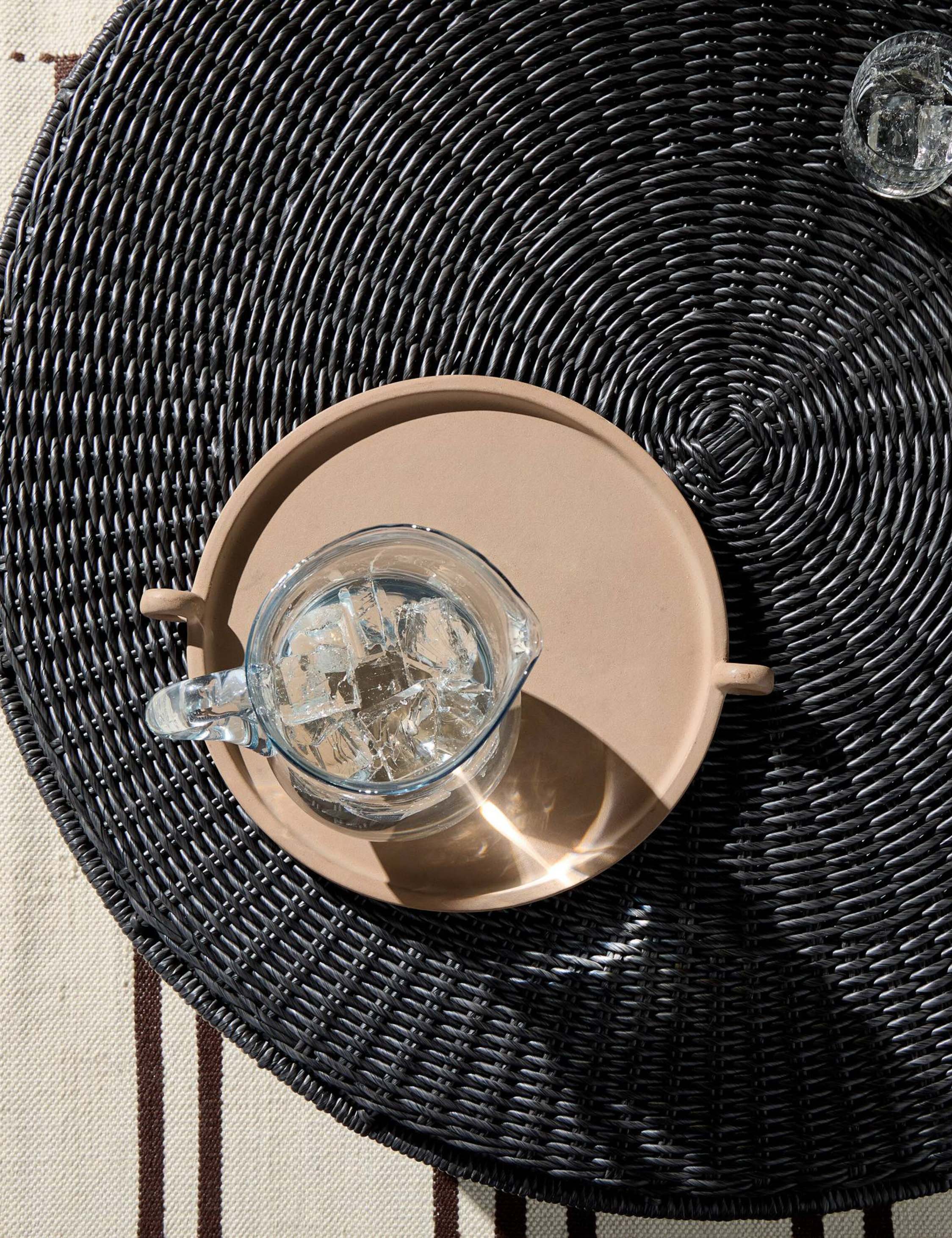 Satomi Indoor / Outdoor Round Coffee Table - Image 5