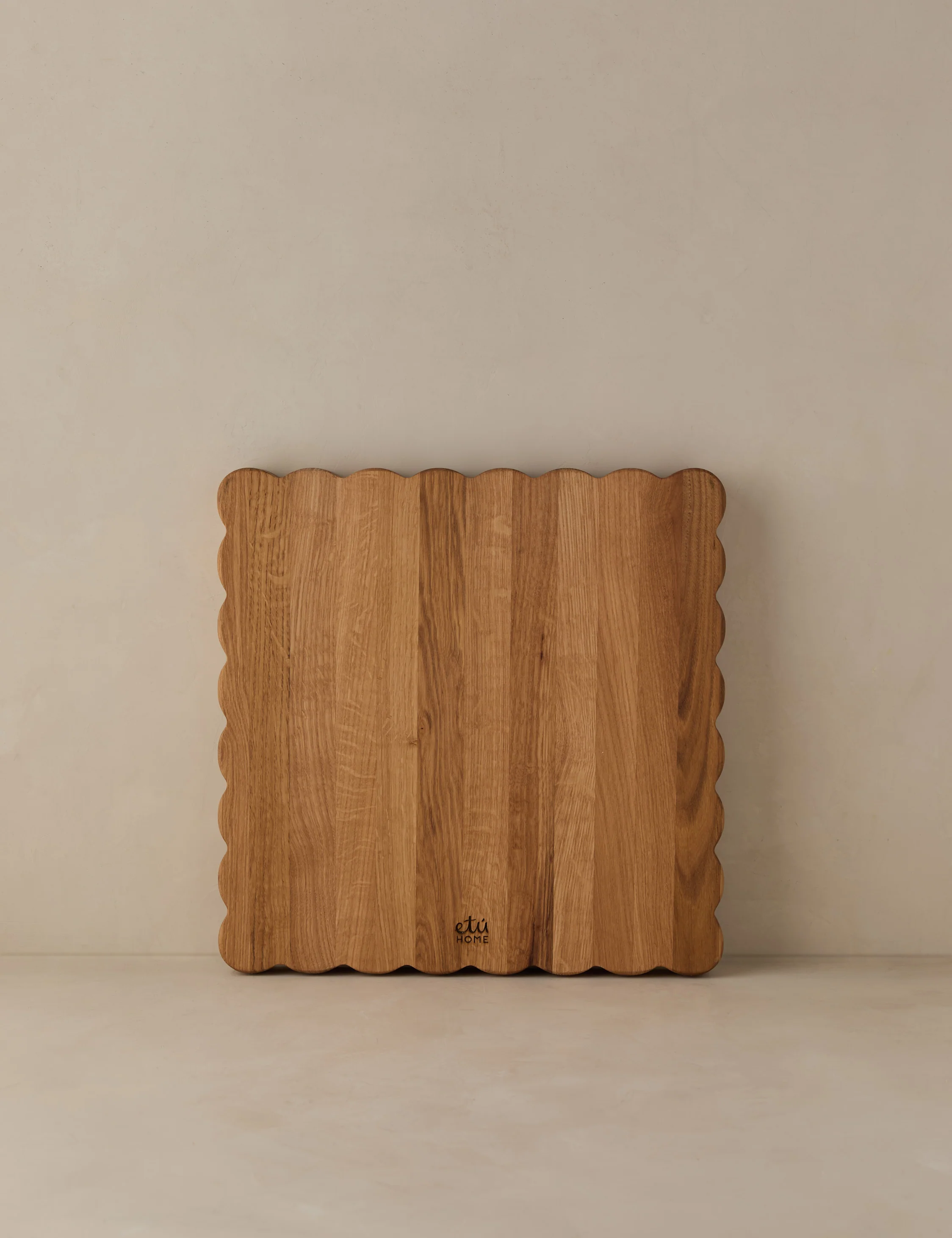 Scalloped Cutting Board by etúHOME - Image 3