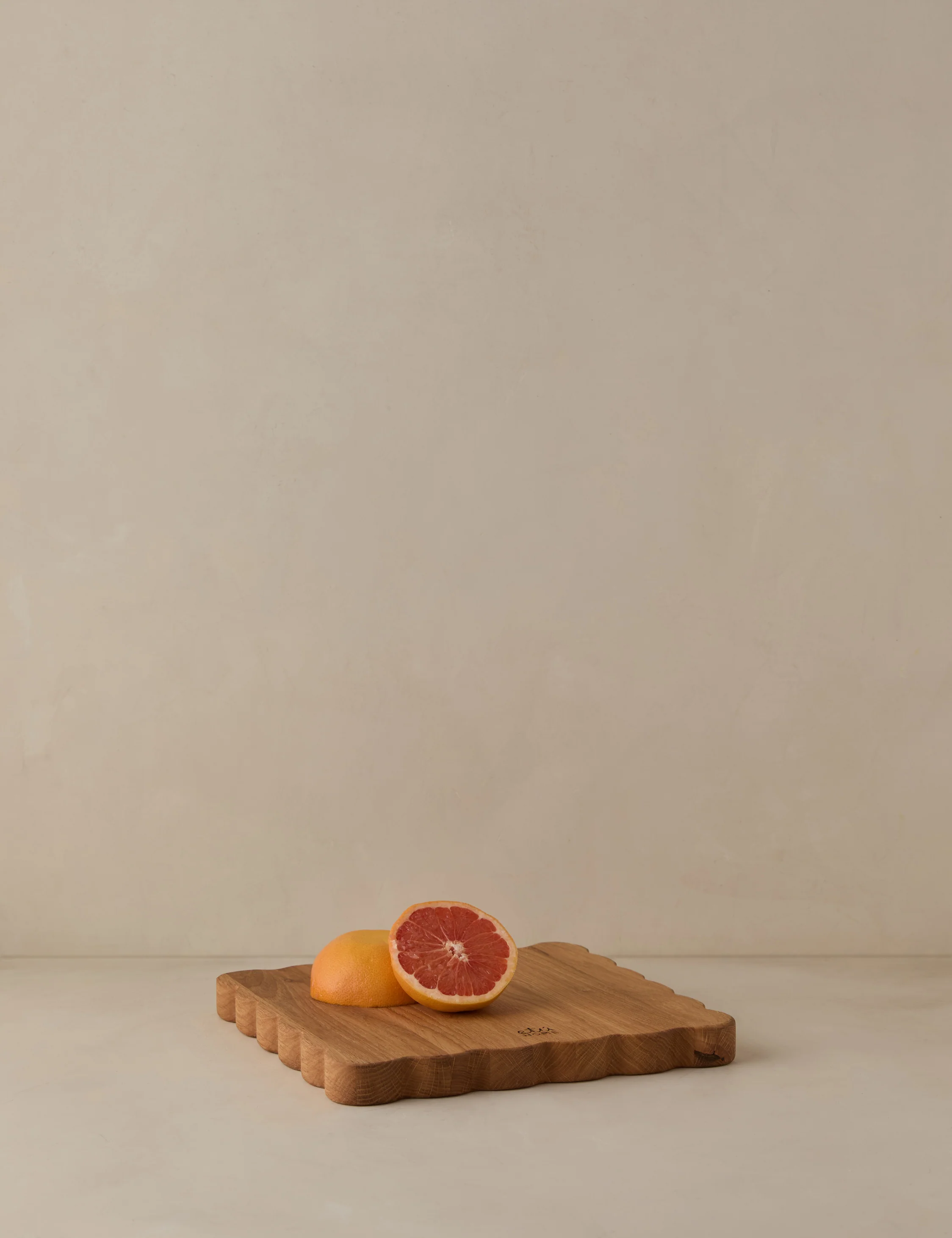 Scalloped Cutting Board by etúHOME - Image 7