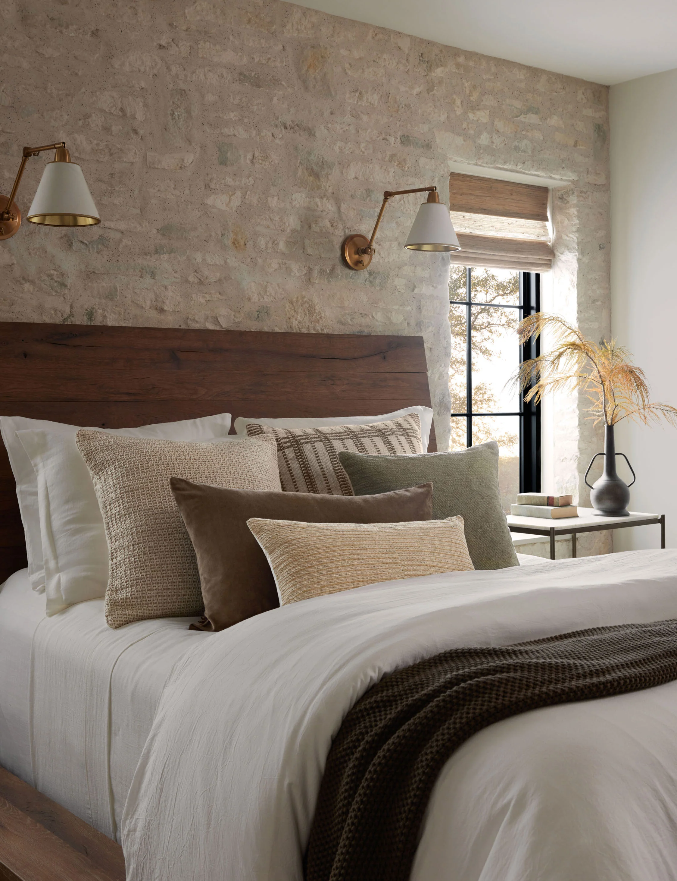 Scarlett Pillow by Magnolia Home by Joanna Gaines X Loloi - Image 5