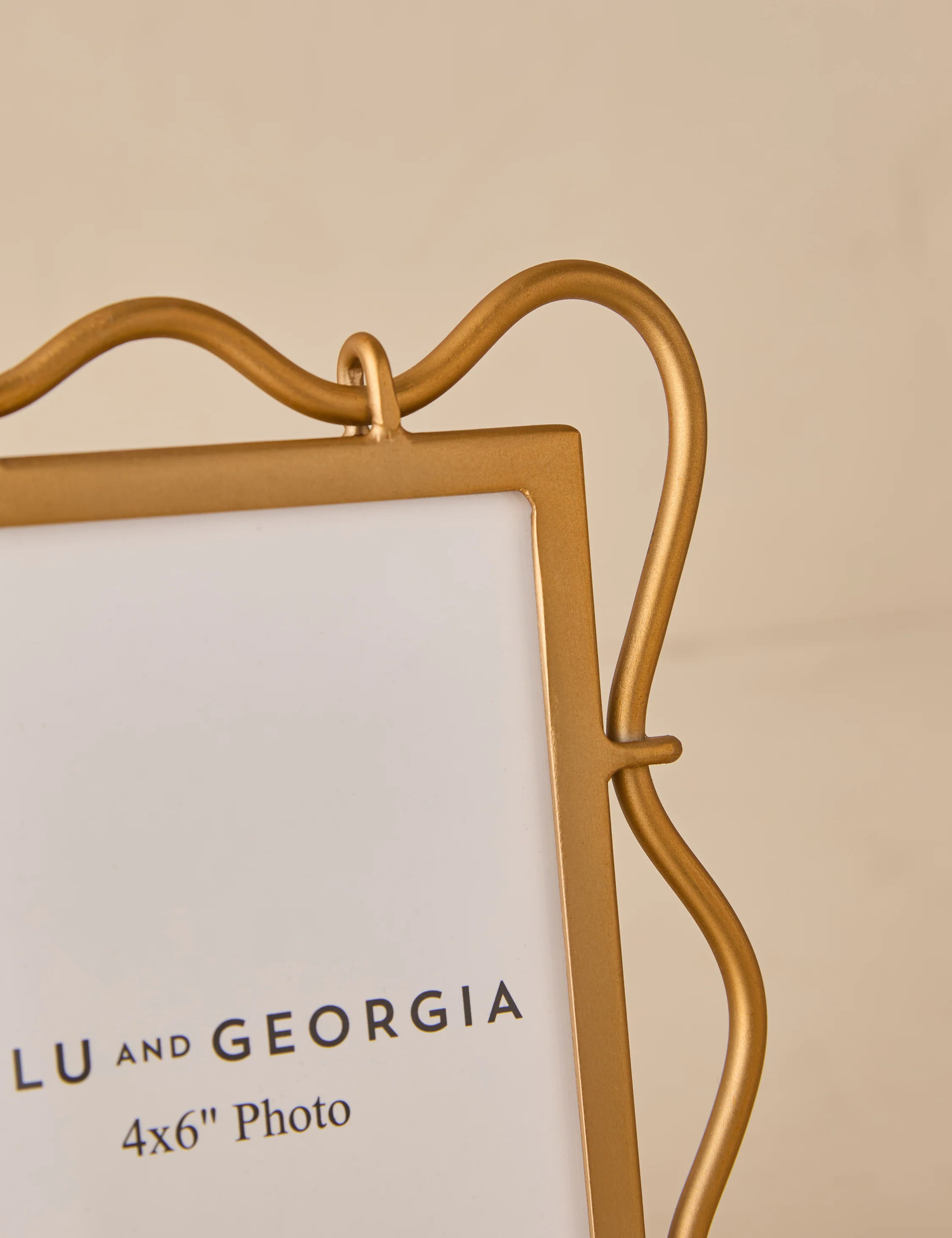 Shersby Picture Frame - Image 5