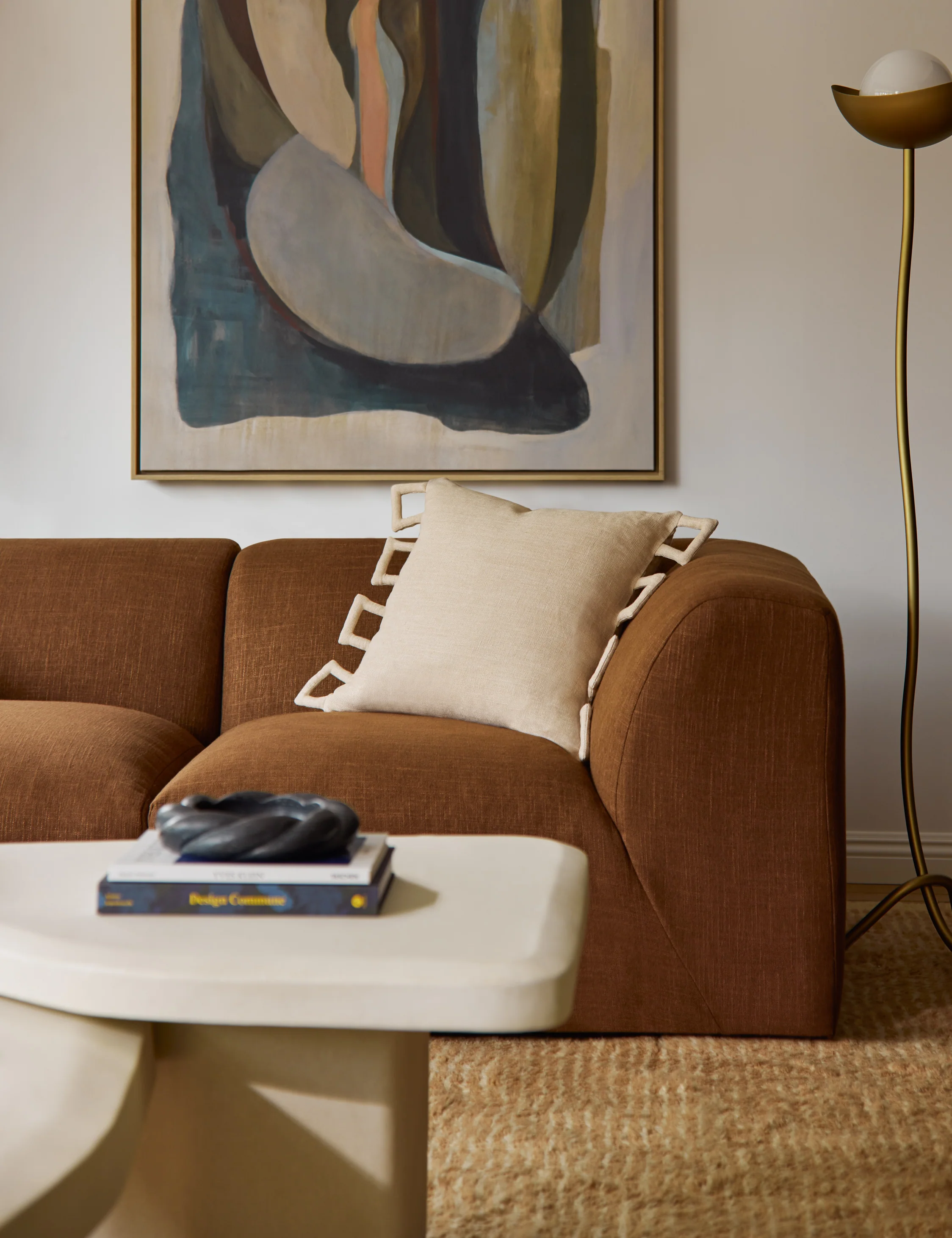 Sofia Linen Pillow - Image 5
