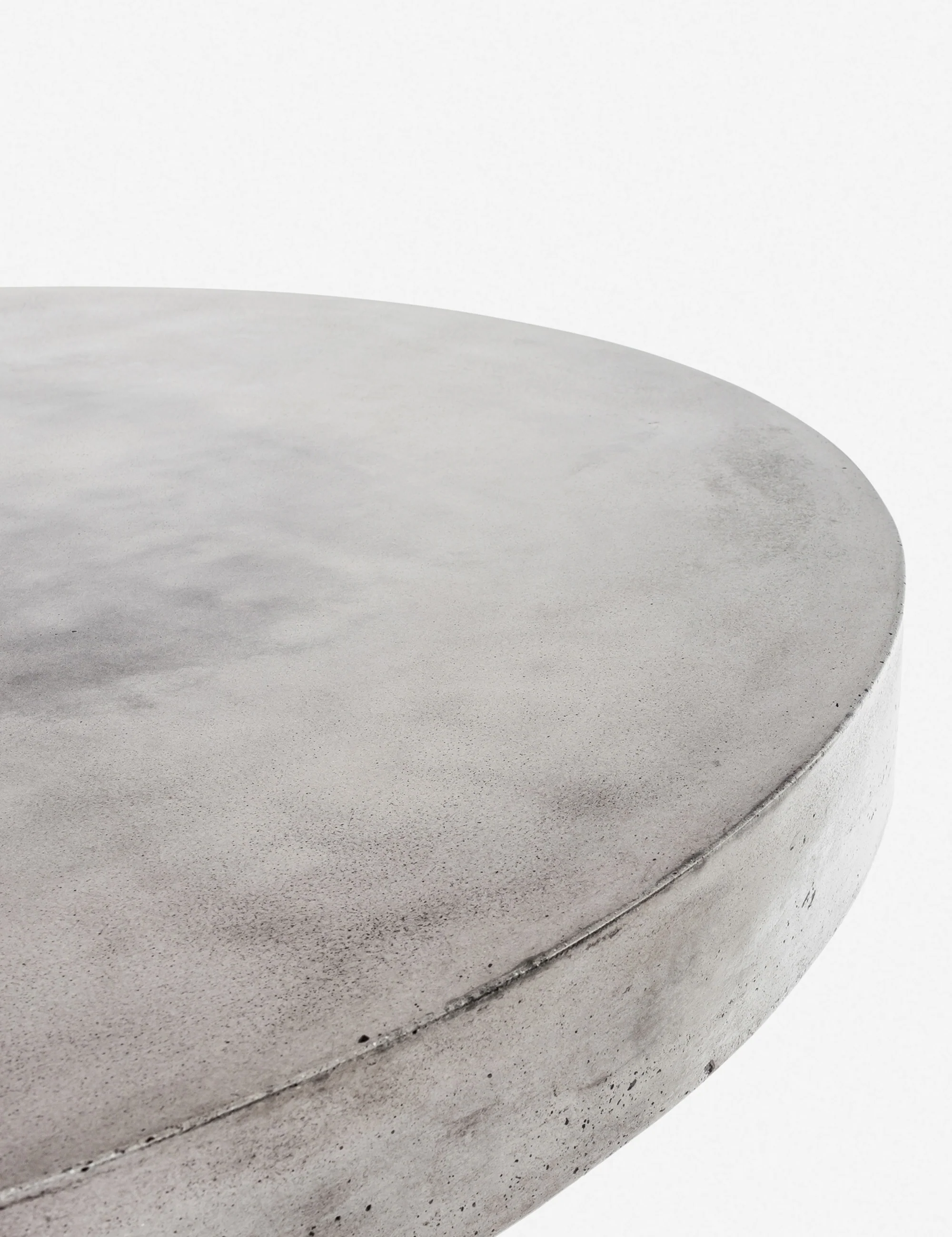 Stein Indoor / Outdoor Round Dining Table - Image 3