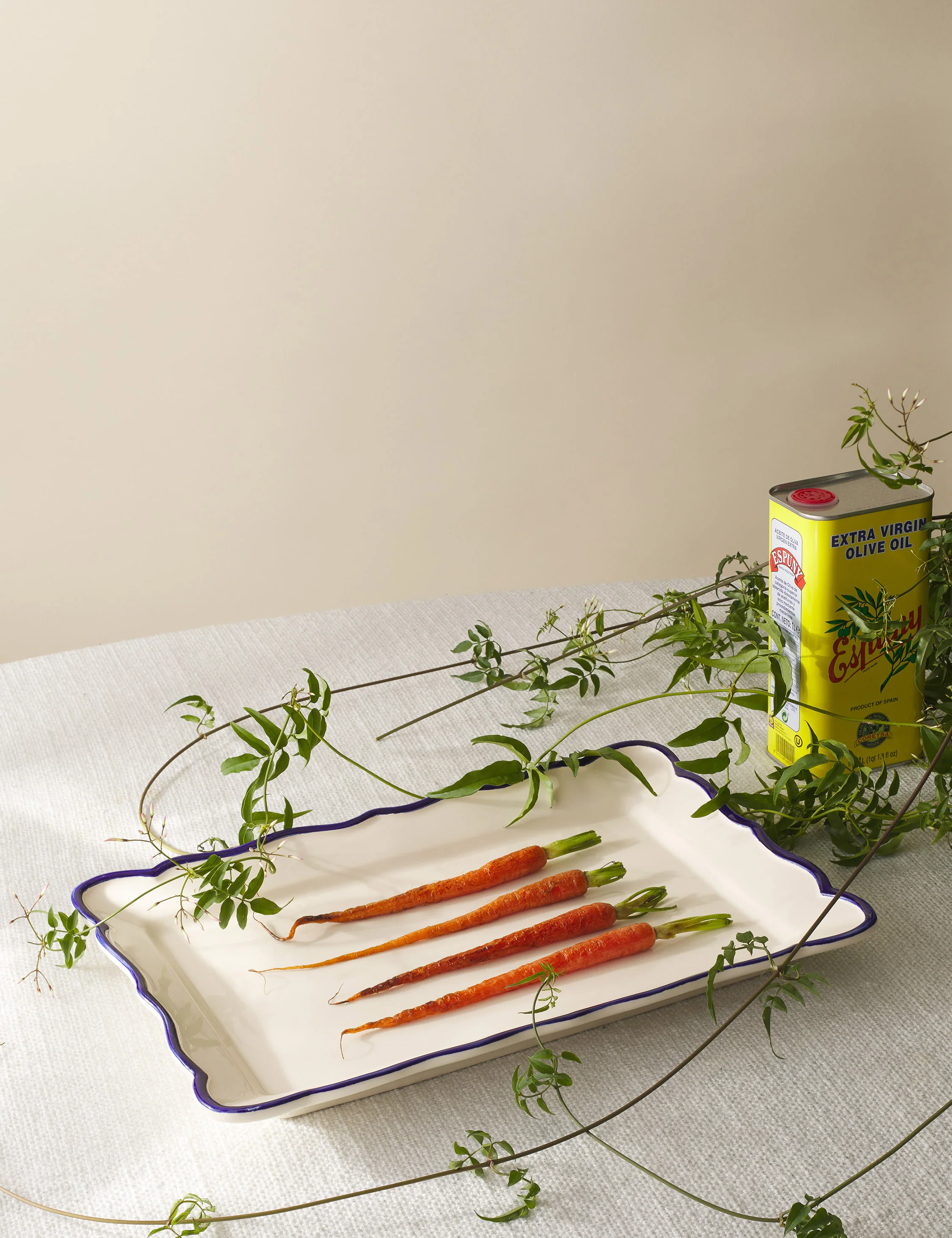 Stoneware Serveware by Maison Madison - Image 3