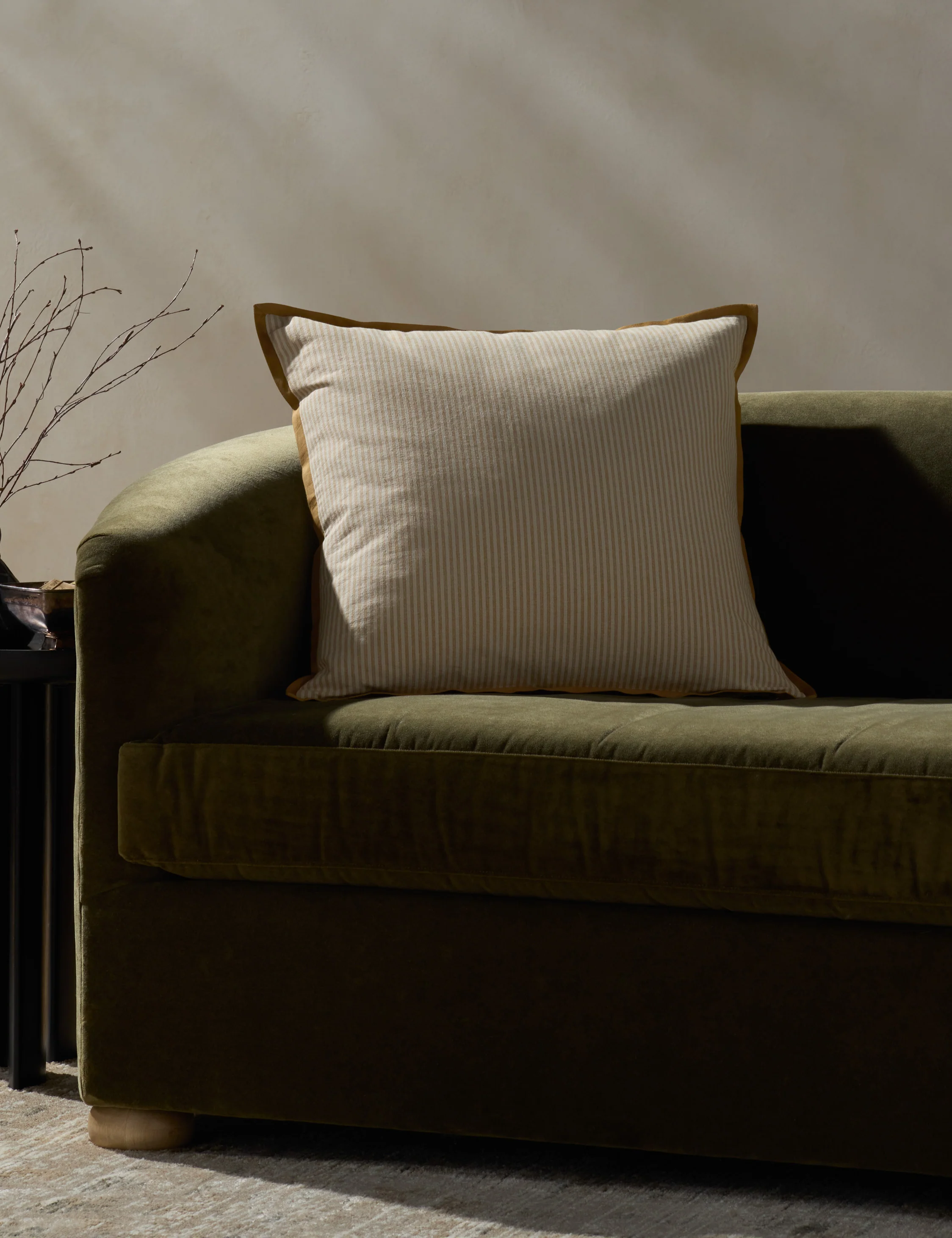 Sullivan Pillow by Jeremiah Brent x Loloi - Image 5