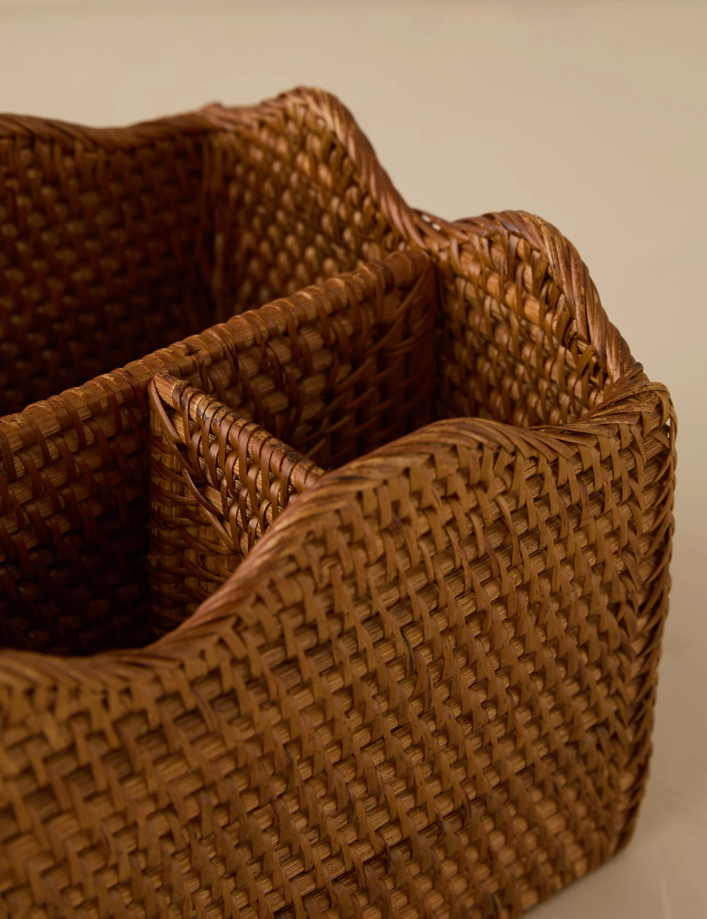 Tyna Rattan Utensil Caddy - Image 6