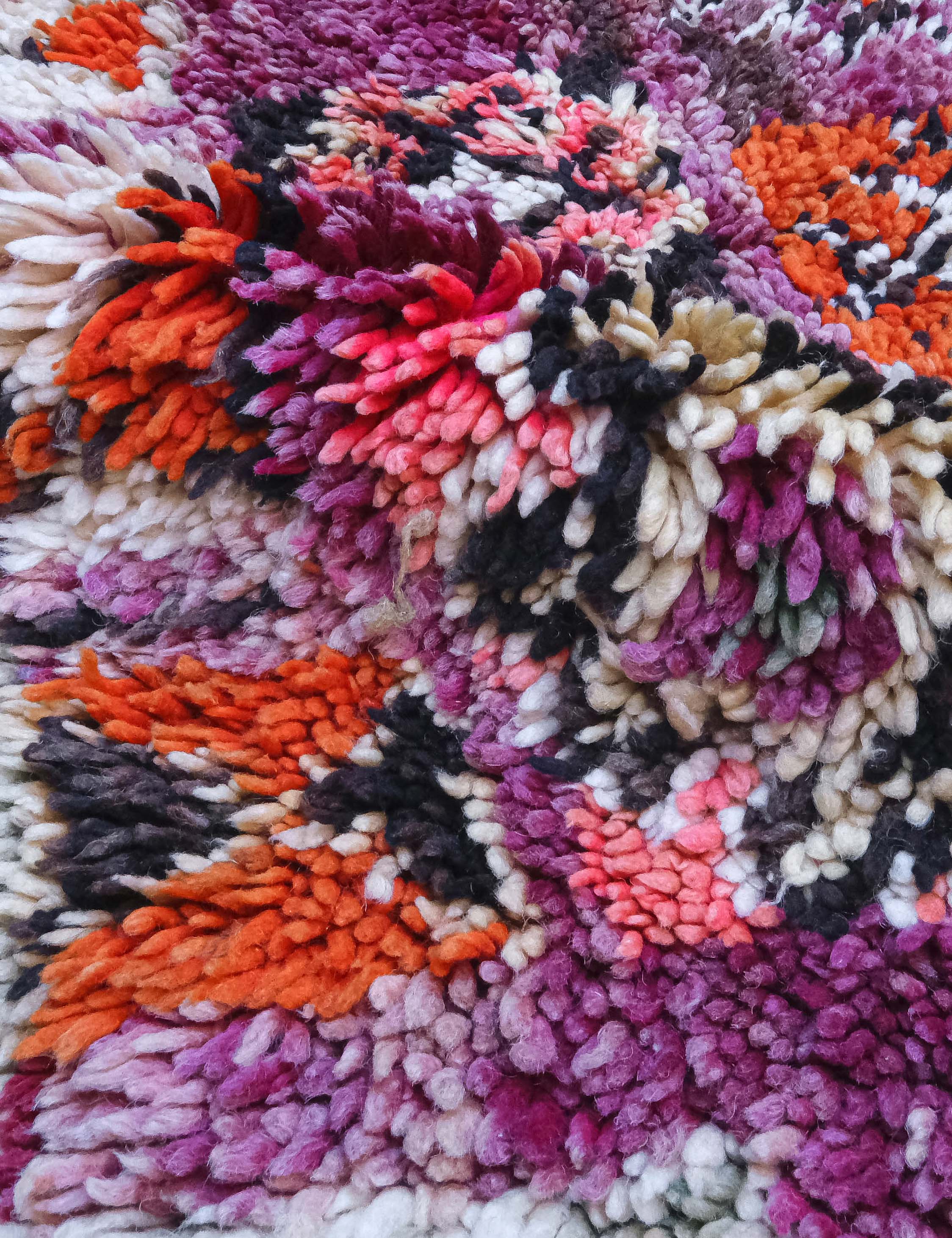 Vintage Moroccan Rug no. 94, 5'2" x 9'1" - Image 3