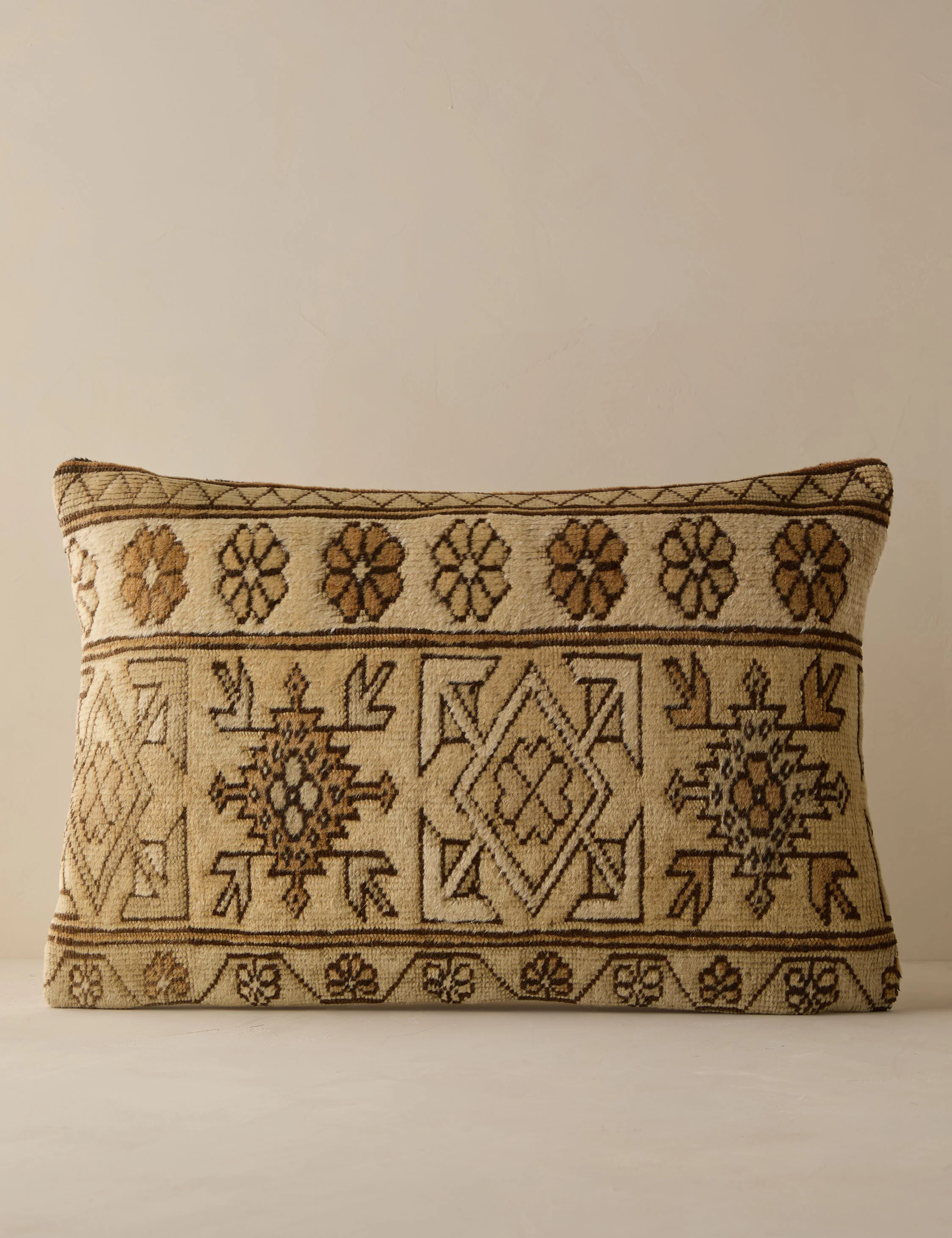 Vintage Pillow No. 303, 16" x 24"