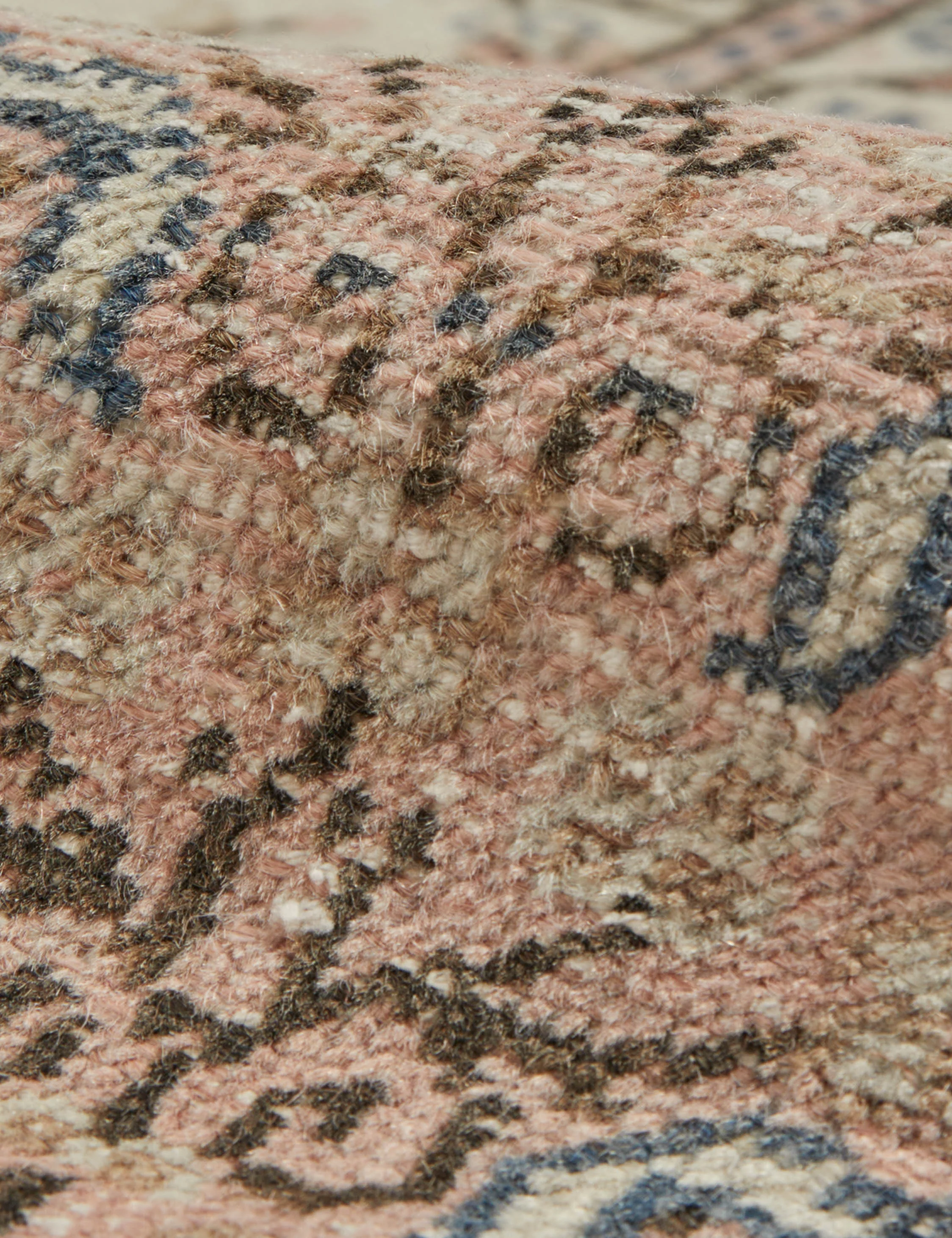 Vintage Turkish Hand-Knotted Wool Rug No. 299, 6'5" x 9'3" - Image 3