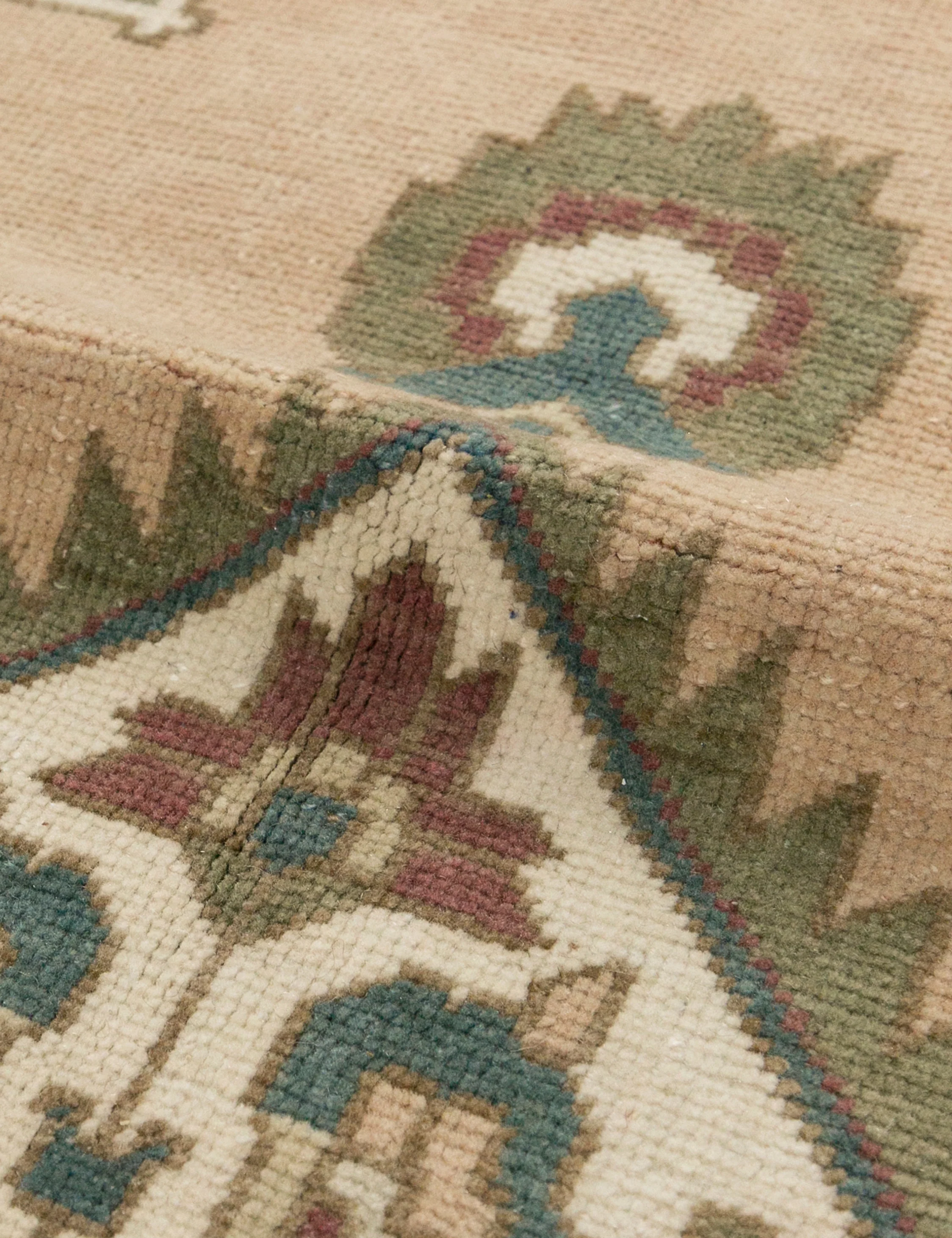Vintage Turkish Hand-Knotted Wool Rug No. 383, 6'8" x 10'12" - Image 3