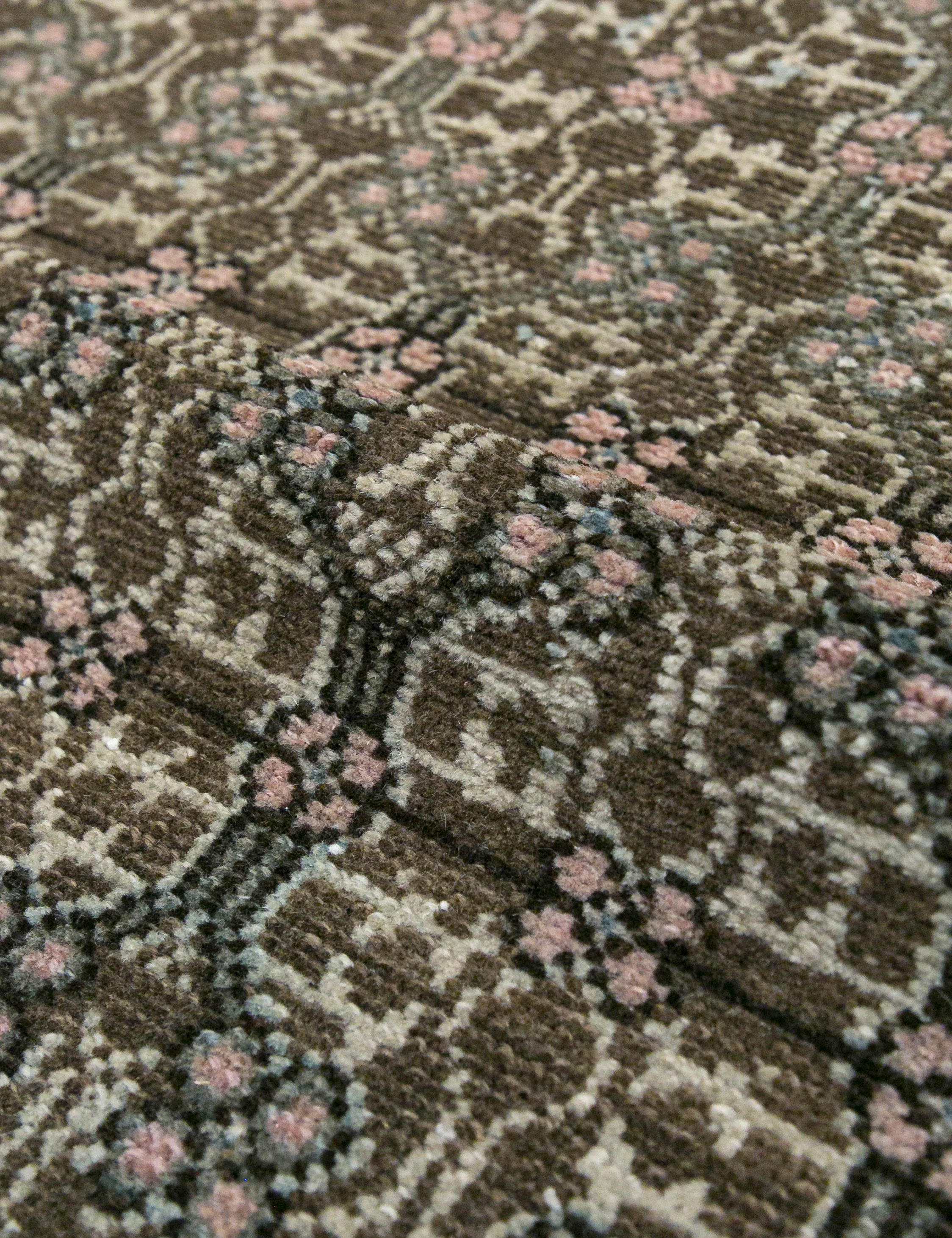 Vintage Turkish Hand-Knotted Wool Rug No. 450, 4'1" x 6'5" - Image 3