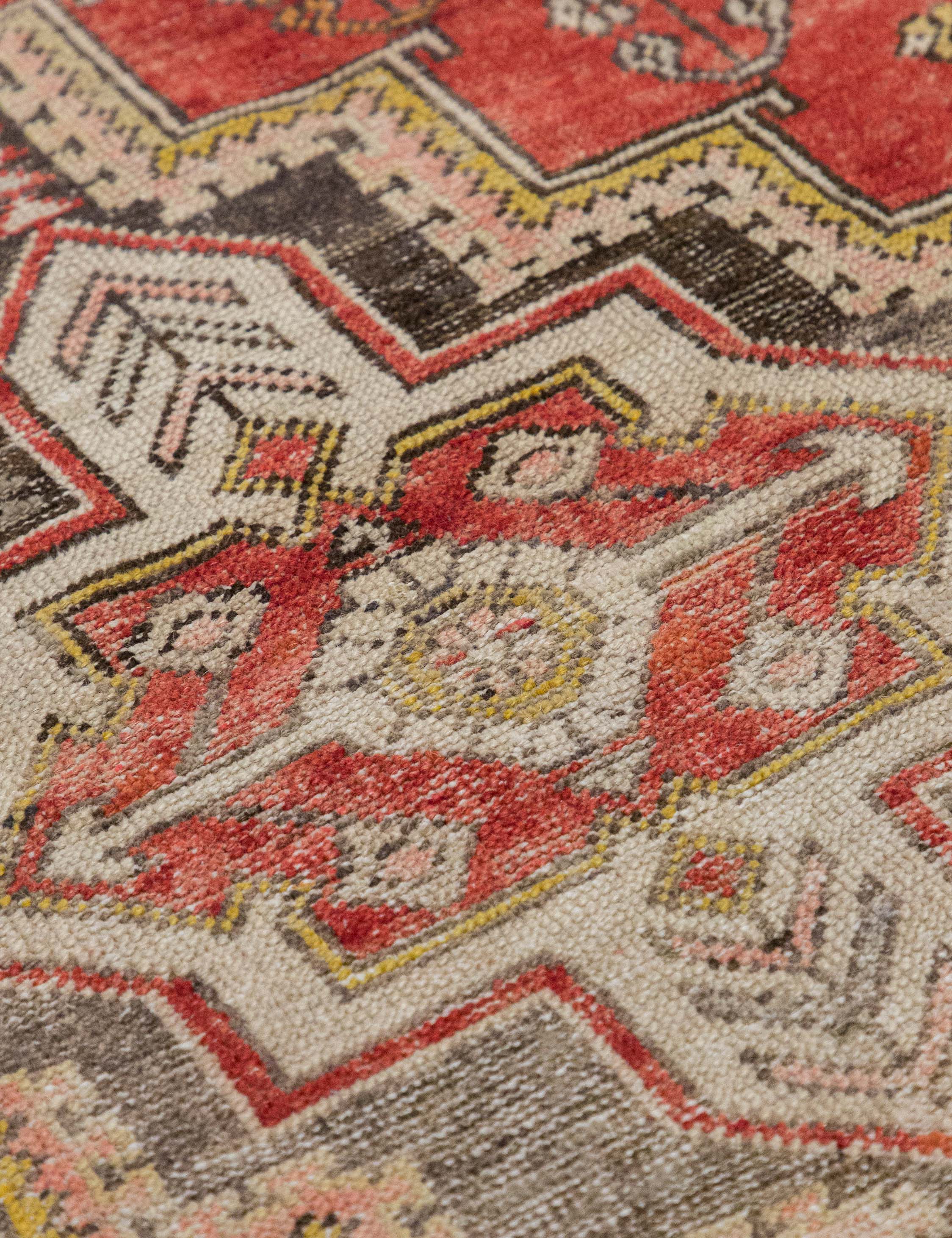 Vintage Turkish Hand-Knotted Wool Rug No. 551, 3' x 5'5" - Image 3