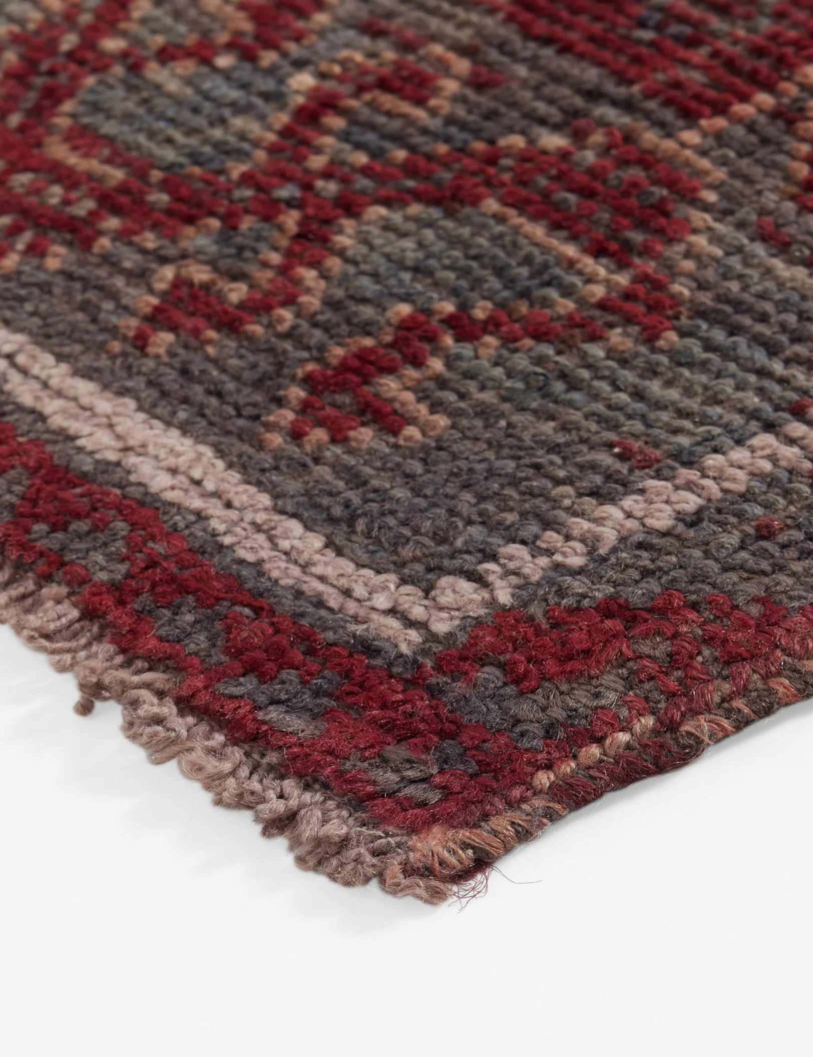 Vintage Turkish Hand-Knotted Wool Rug No. 234, 4'9" x 11'2" - Image 2