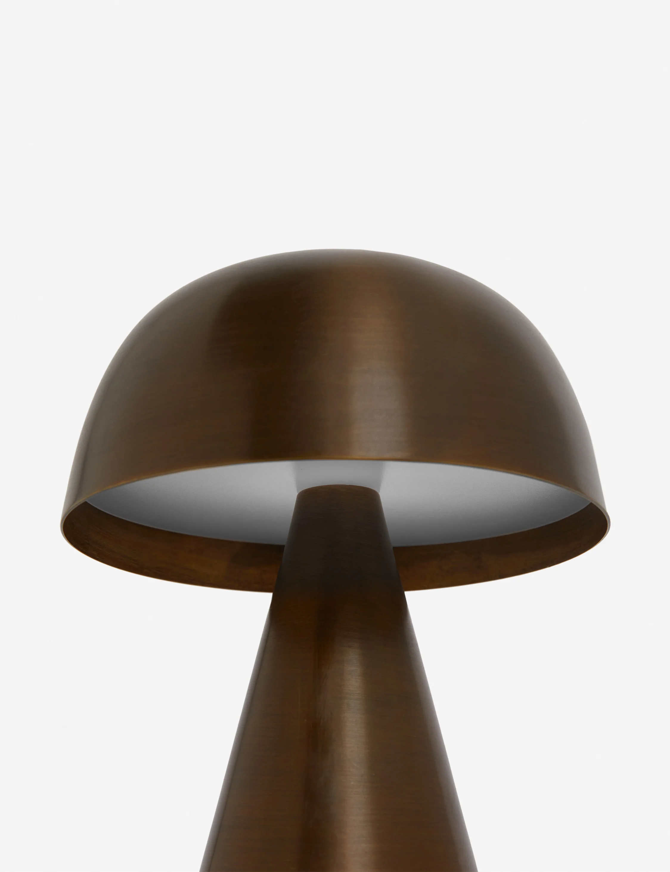 Wembley Cordless Table Lamp - Image 9