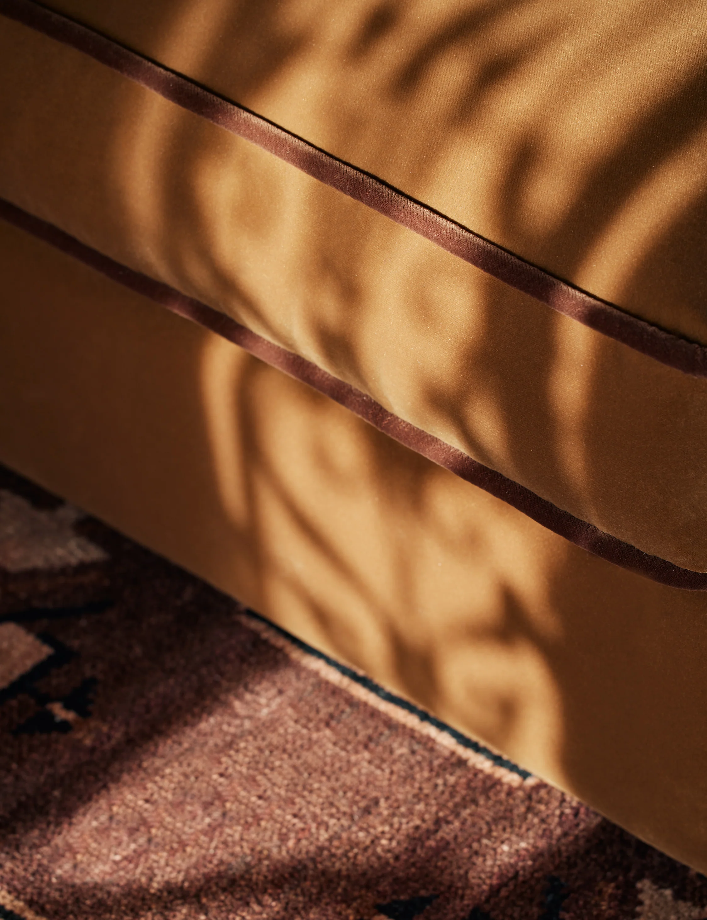 Westlawn Chaise Sectional Sofa - Image 2
